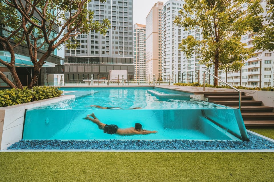 Bangkok: Pase De Un Día Para La Piscina THE QLUB En El SILQ Hotel ...