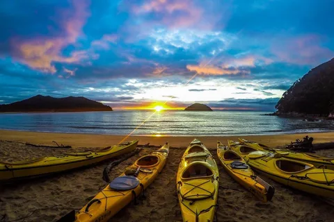 Abel Tasman Kayaks : 3 jours de kayak et de marche vers le nord