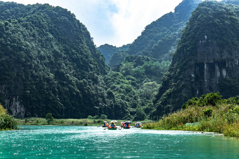 Da Hanoi: Tour Ninh Binh - Bai Dinh &amp; Trang An &amp; Mua CaveTour privato