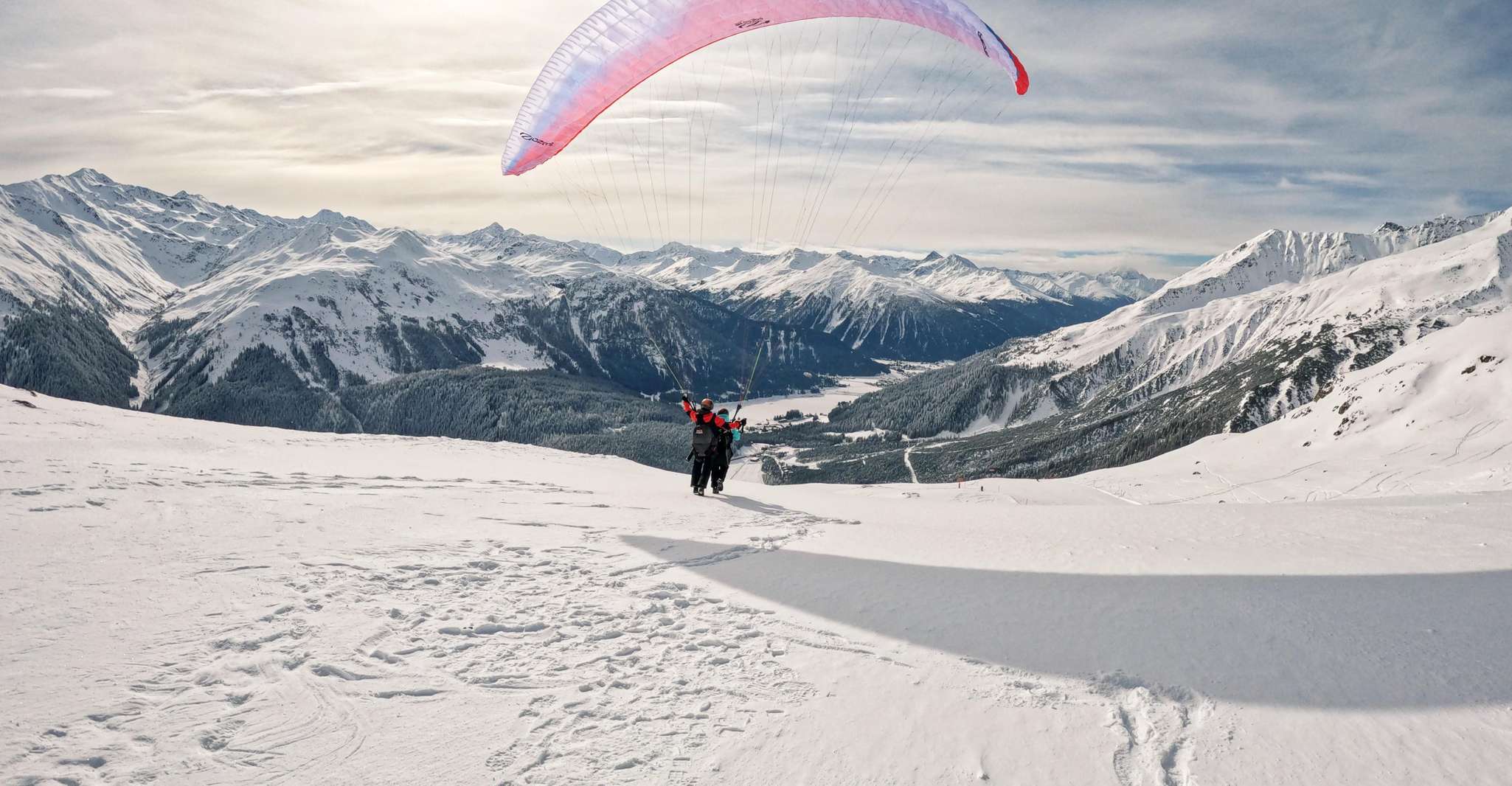 Klosters, Paragliding Tandem voo com vídeo e imagens - Hizvo
