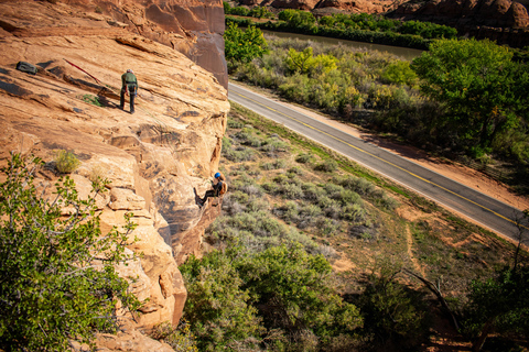 Moab : Excursion dans le canyon Bow and Arrow Canyoneering