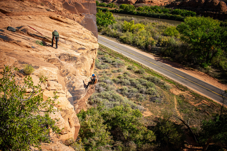 Moab: Excursión de Barranquismo por el Cañón del Arco y la Flecha