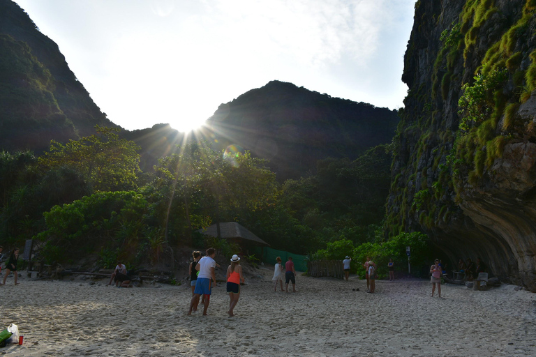 Krabi: Islas Phi Phi y Maya Bay Excursión en lancha rápida con almuerzoVisita en grupo compartido