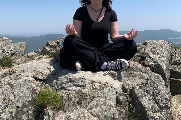 Wandern und Trinken in der Küstenstadt