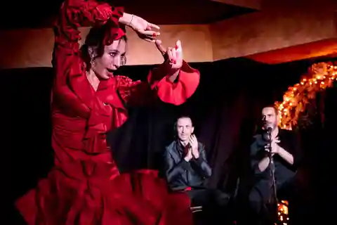 Valencia: Flamenco Show at Tablao La Reina