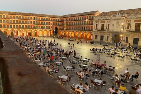 Living Cordoba: The not so touristic Cordoba. Living Cordoba: Freetour the not so touristic Cordoba.