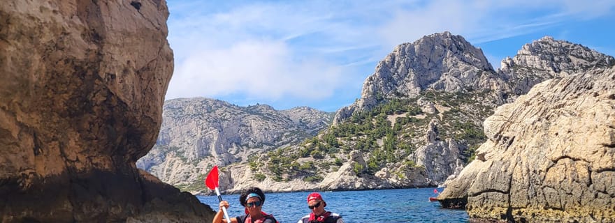 Cassis : Excursion en kayak de mer dans le parc national des Calanques