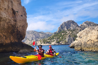 Kayaking in Cassis