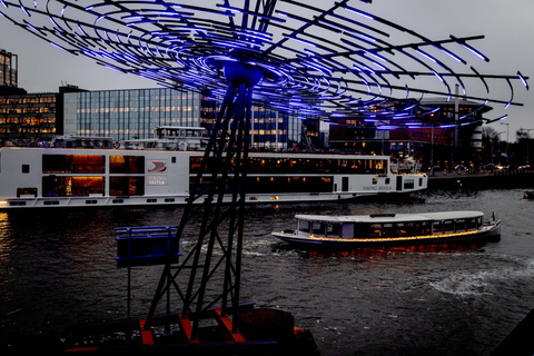 Amsterdam: Luxury Light Festival Canal Cruise with Drinks Light Festival Canal Cruise with Drinks