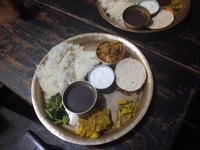 De Pokhara, 3 horas auténtica clase de cocina de curry pescado - Hizvo