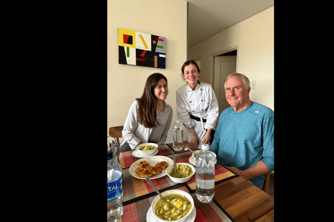 Bogotá: Tour por el mercado de Perseverancia y clase de cocina con lugareños