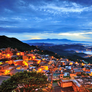 Taipei: Jiufen Old Street & Golden Waterfall Afternoon Tour