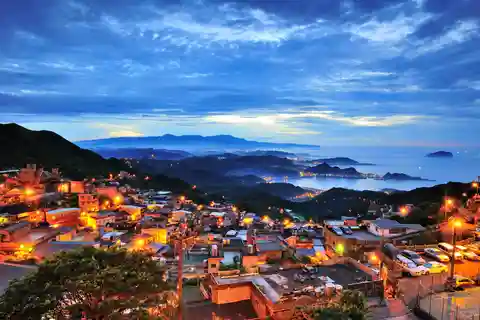 Depuis Taipei : Visite guidée nocturne de l'ancienne ville de la ruée vers l'or de Jiufen