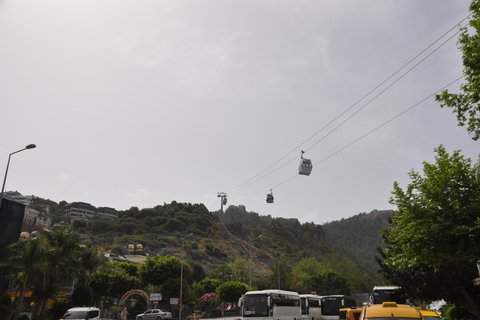 Tour de la ciudad de Alanya durante todo el día: Barco, Castillo, Río Dim, Cueva DimDesde el lado