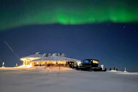 Ylläs: Nordlicht-Dinner mit Pistenraupe