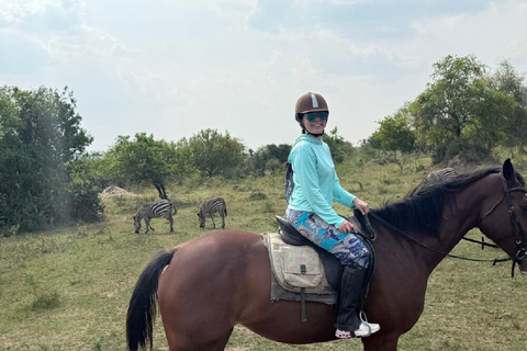 Kampala: Lake Mburo National Park & Horse Riding Tour