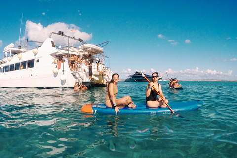 Ibiza: Formentera Boat Trip with Food, Drinks, & Bike Tour All- Inclusive Boat&Bike Tour in Formentera I Origin Edition