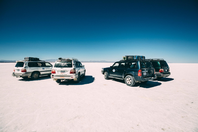 Excursión a Uyuni: Guía en español, desayuno, almuerzo y entradas