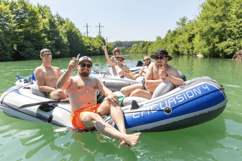 Zürich: Limmat-Floating-Abenteuer wie ein EinheimischerZürich: Mit dem Boot auf der Limmat wie ein Einheimischer
