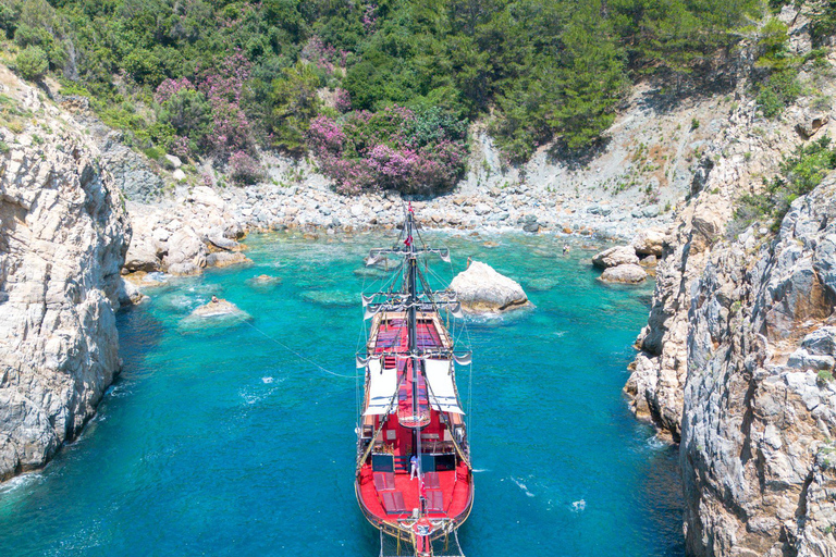 Alanya Hidden Coves & Blue Lagoon Cruise