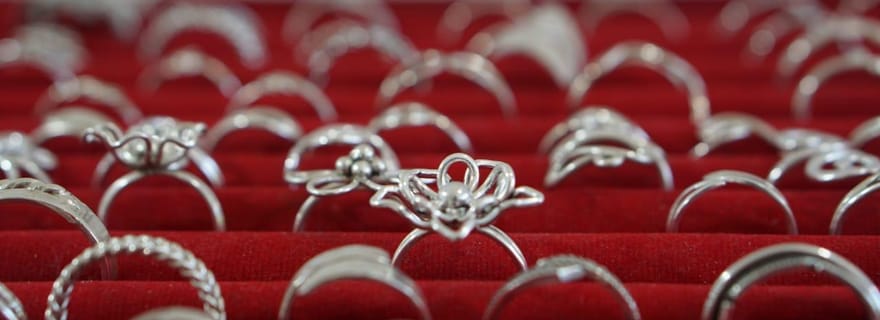 Ubud : Atelier de fabrication de bijoux et d'orfèvrerie Gana