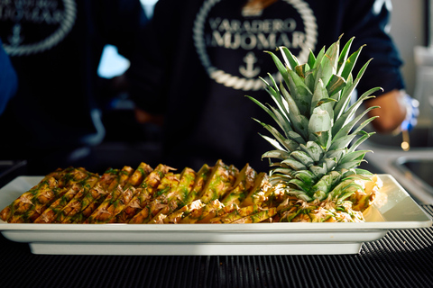 Ibiza: Formentera Boat Trip with Food, Drinks, & Bike Tour All- Inclusive Boat&Bike Tour in Formentera I Origin Edition