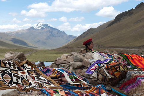 Puno: Rutas del Sur Route of the Sun Full-Day Tour to Cusco From Cusco: Direct Overnight Bus to Puno with Hotel Transfer