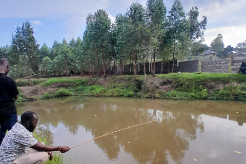 Uganda: Baganda Culture Day Tour with Lunch and Transfers