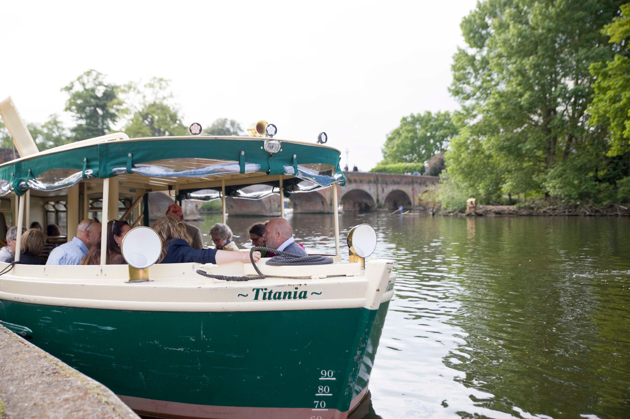 Fluss Avon Gin Verkostungsfahrt