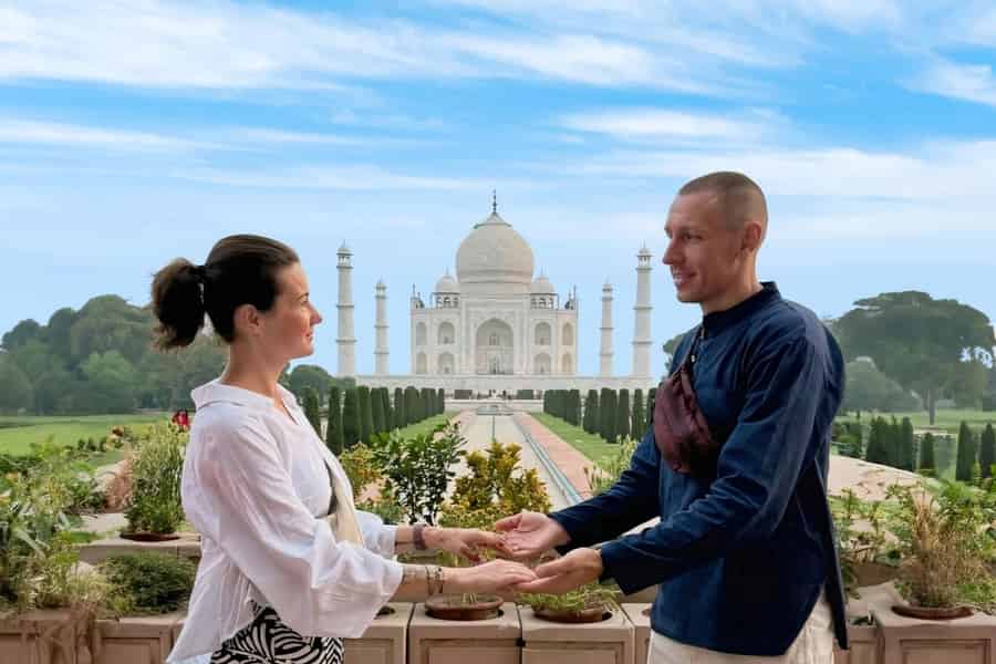 Von Delhi: Taj Mahal & Agra Privater Tagestour mit 5* Mittagessen. Foto: GetYourGuide Von Delhi: Taj Mahal & Agra Privater Tagestour mit 5* Mittagessen. Foto: GetYourGuide