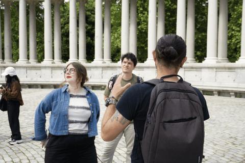 Madrid: Retiro Park Deluxe with Hidden Stories Small Group El Retiro Tour + Rum Tasting