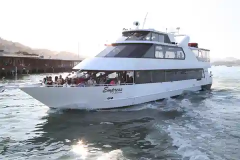 San Francisco: Crucero Fiesta de Nochevieja en el Yate Empress