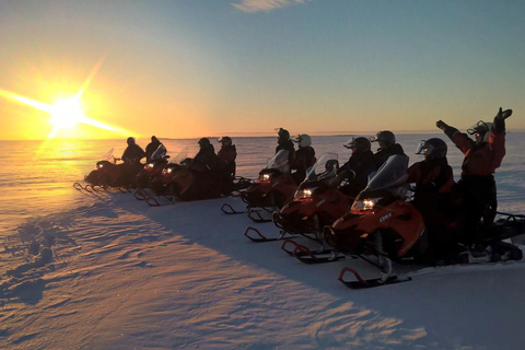 Kemi-Tornio: Sunrise snowmobile safari 8:40 AM Pickup from Kemi