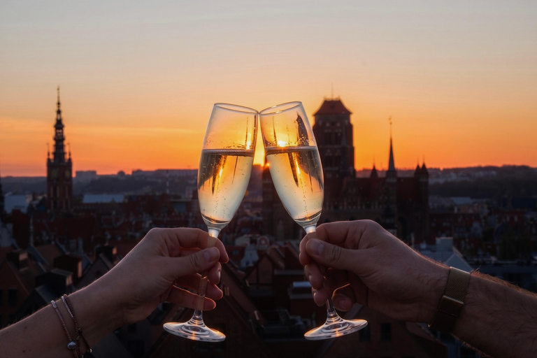 Exclusive Gdańsk: Museums, Skyline Toast & Michelin Dinner