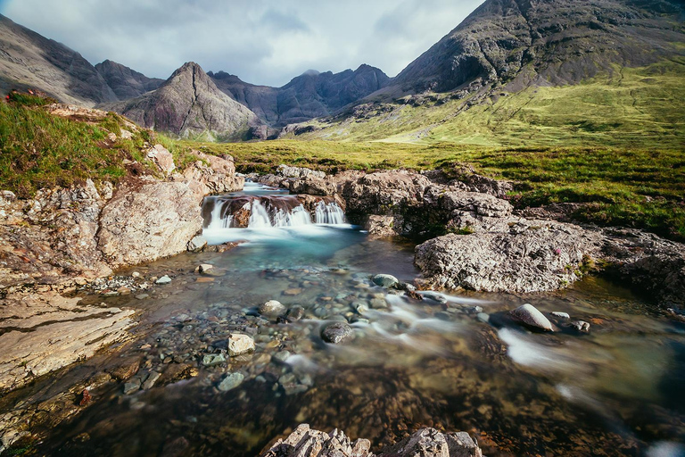 Isle of Skye: Loch Coruisk Boat Trip and Fairy Pools Tour