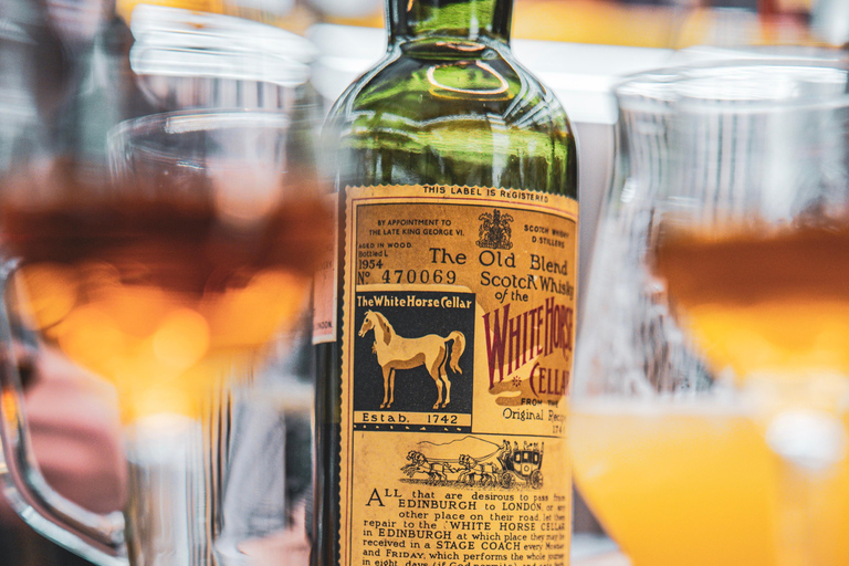 Inverness: Private Whisky Tasting Experience
