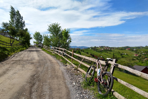 Cycling in Transylvania (Magura, Pestera & Moieciu)