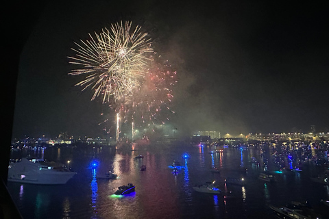 Miami: New Years Eve Fireworks Cruise on Biscayne Bay
