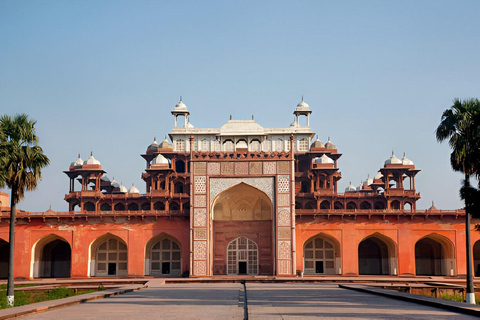From Delhi: Taj Mahal, Agra Fort & Akbar's Tomb Day Trip Private Car + Professional Guide