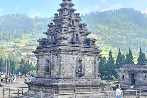 Från Yogyakarta: Dieng-platån &amp; gastronomitur &amp; transferFrån Yogyakarta: Dieng-platån &amp; gastronomi-tur &amp; transfer