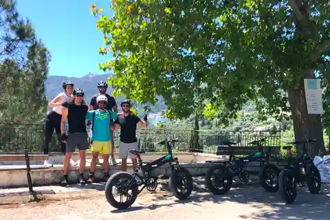 Lefkada: Passeio e degustação de bicicletas eléctricas de montanha