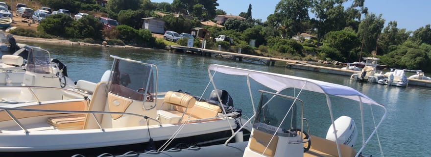 Excursion en bateau pneumatique avec guide sans permis Archipel de La Maddalena
