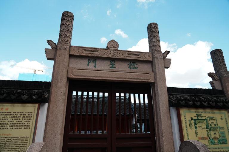 Old Shanghai: Yu Garden, Mosque and City Wall Walking Tour
