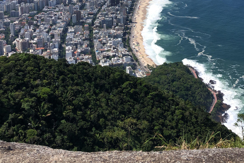 Najpiękniejszy wschód słońca na świecie – wycieczka z przewodnikiem na Morro Dois Irmãos