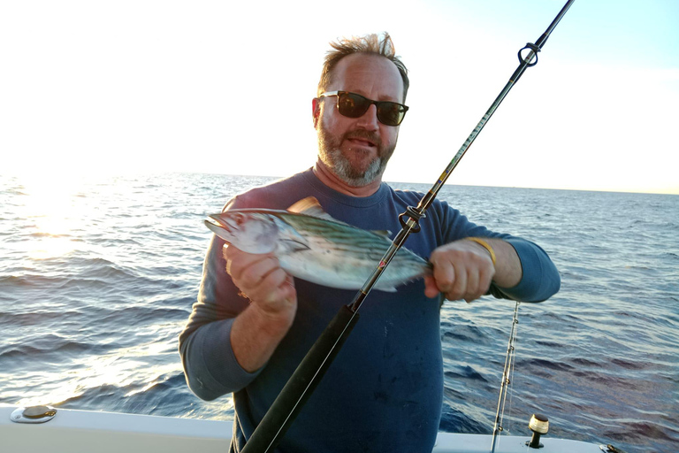Alicante 5-Hour Fishing Excursion with Pro Fishing Guide