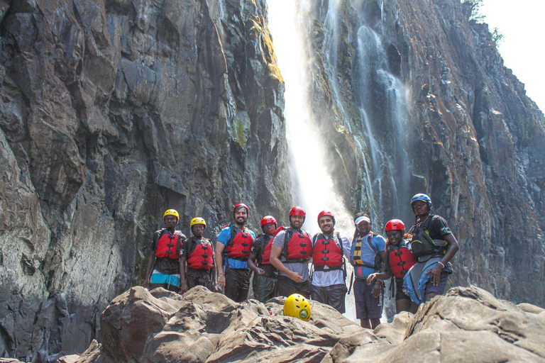 Zambezi River Expedition – Multi-Day Rafting & Camping Tours 1 Night / 2 Days – Upper Gorge Expedition
