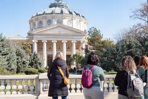 Bucarest: Tour guidato di storia, arte e segreti