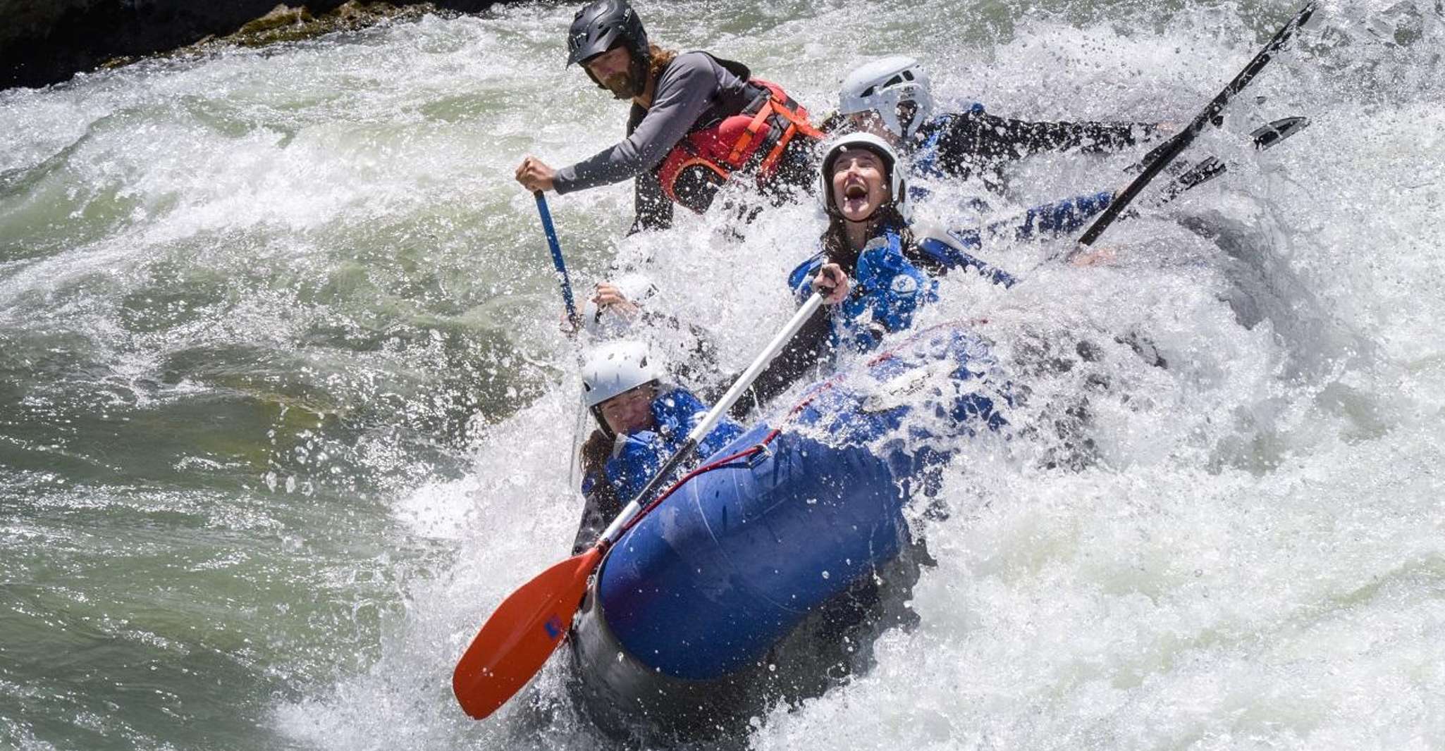 Murillo de Gállego Huesca, Rafting in the Gállego river - Housity