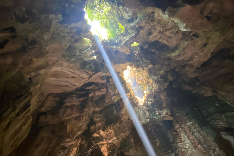 Marble Mountains and Linh Ung Pagoda Private Tour from HoiAn