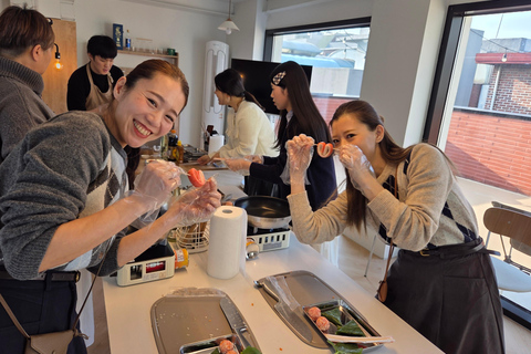 Seoul: Cooking Class and Tour with Michelin-Trained Chef